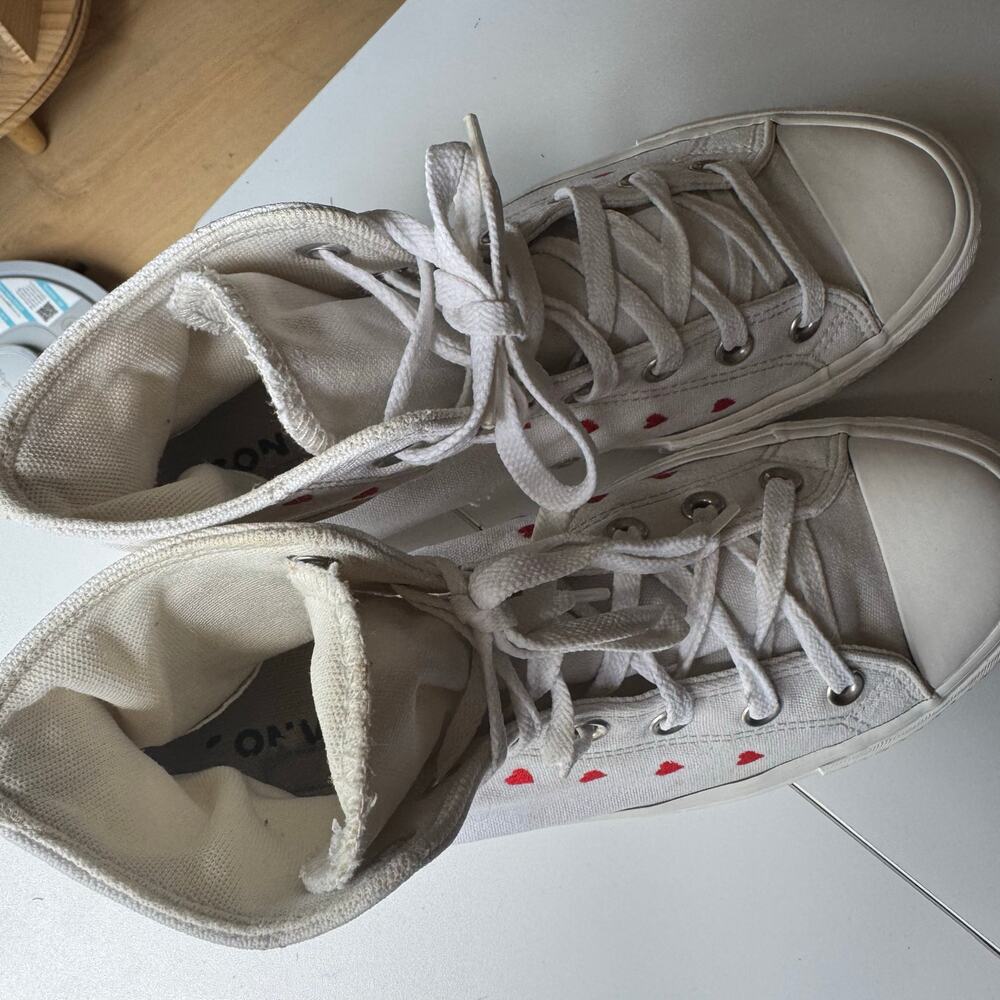 Converse Platform Hi Top Embroidered Hearts-sneakers 
White-Red-Women 9 - Picture 6 of 9